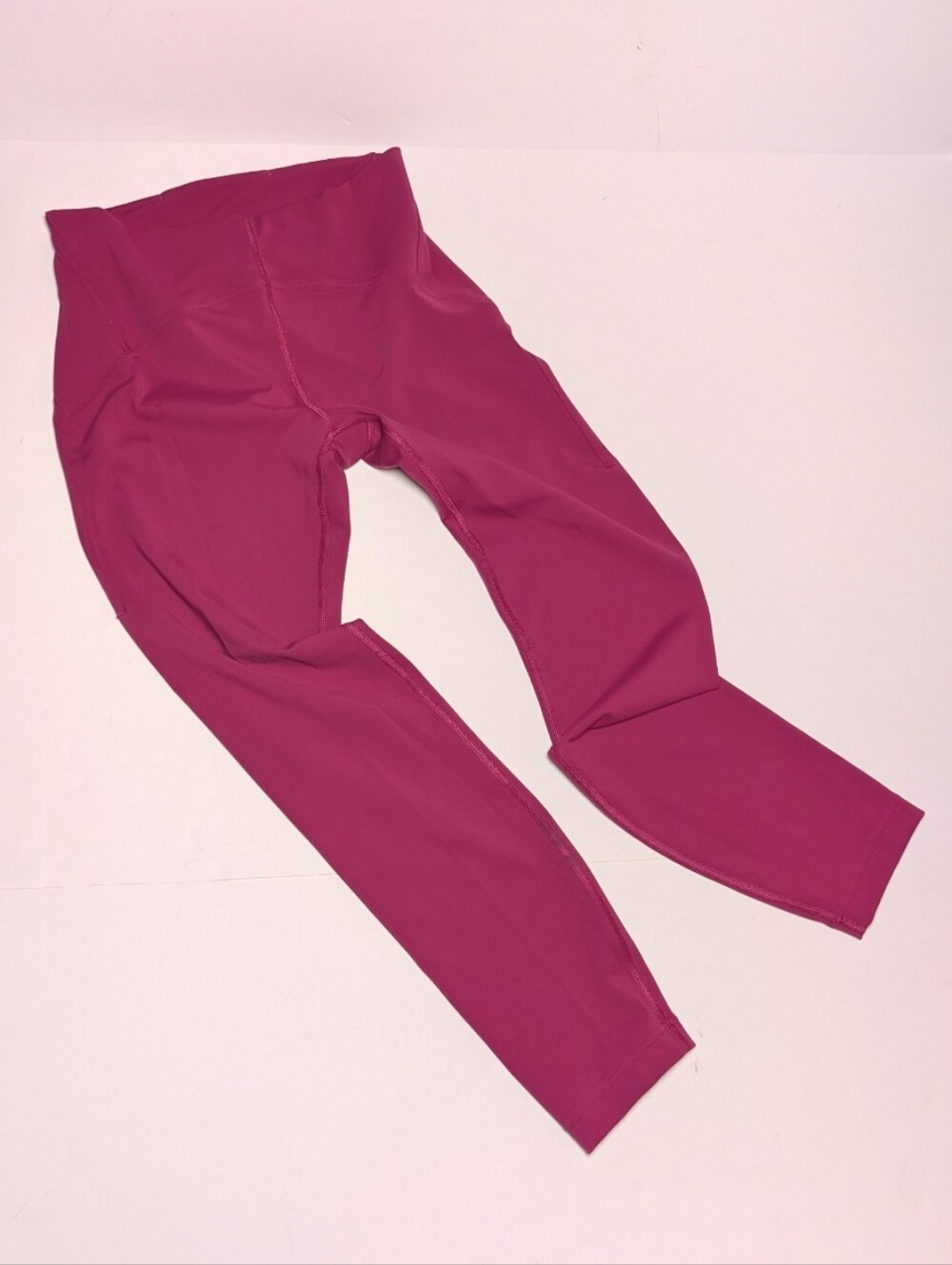 Lululemon InStill High Rise 25" Tight Magenta Leggings Size 6